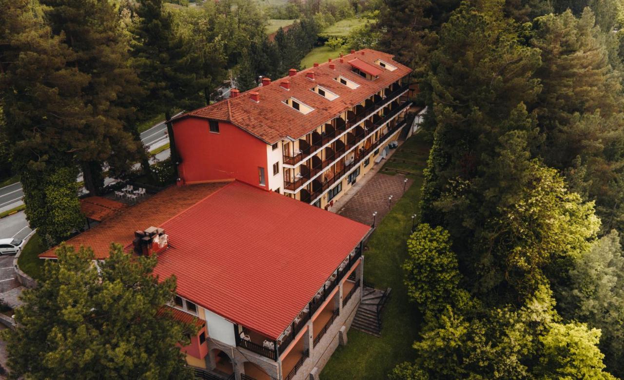 Milionis Forest Hotel Grevena Exterior foto